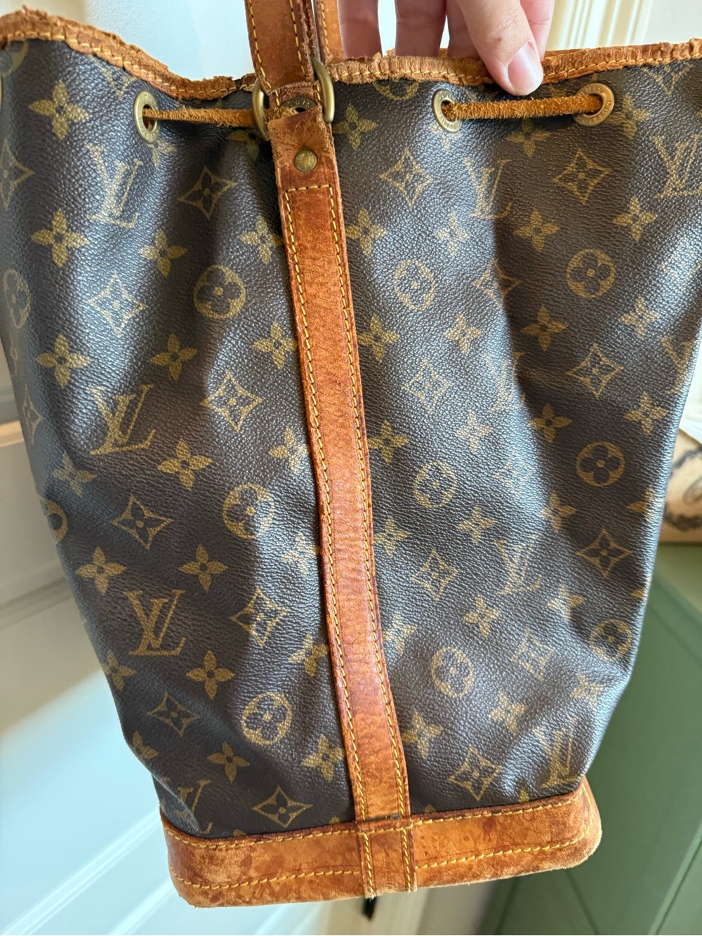 Louis Vuitton Monogram Canvas Drawstring Shoulder Bag in Brown and Tan - Picture 6 of 10